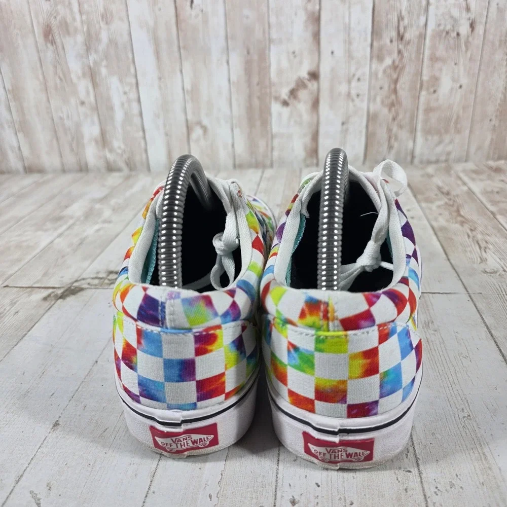 Vans era sneakers